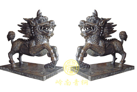 现货:麒麟1(长2.26米,宽1米,高1.7米) 现货:麒麟1(长2.26米,宽1米,高1.7米)